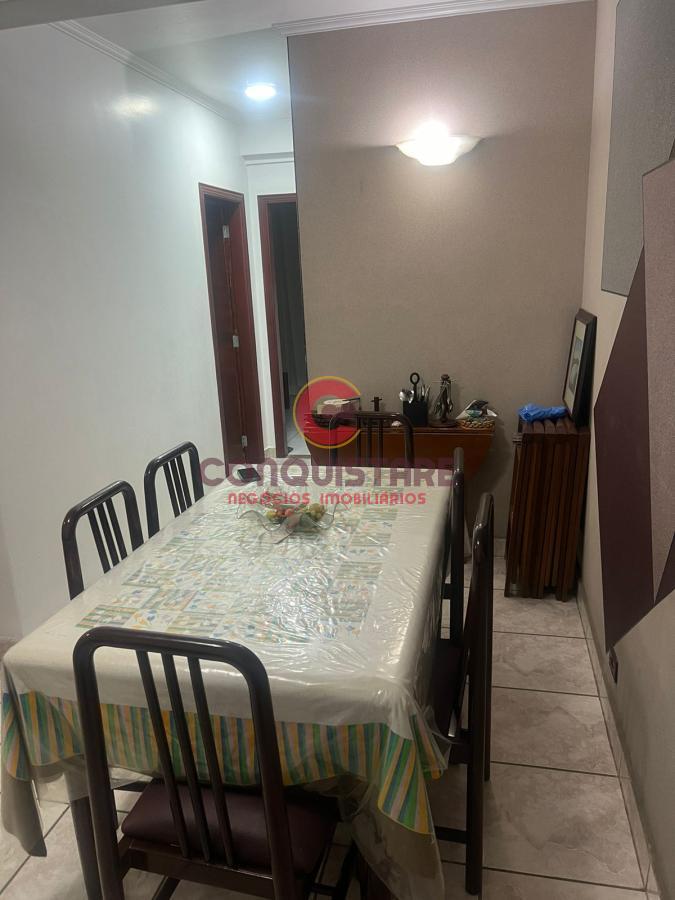 Apartamento à venda com 3 quartos, 70m² - Foto 2