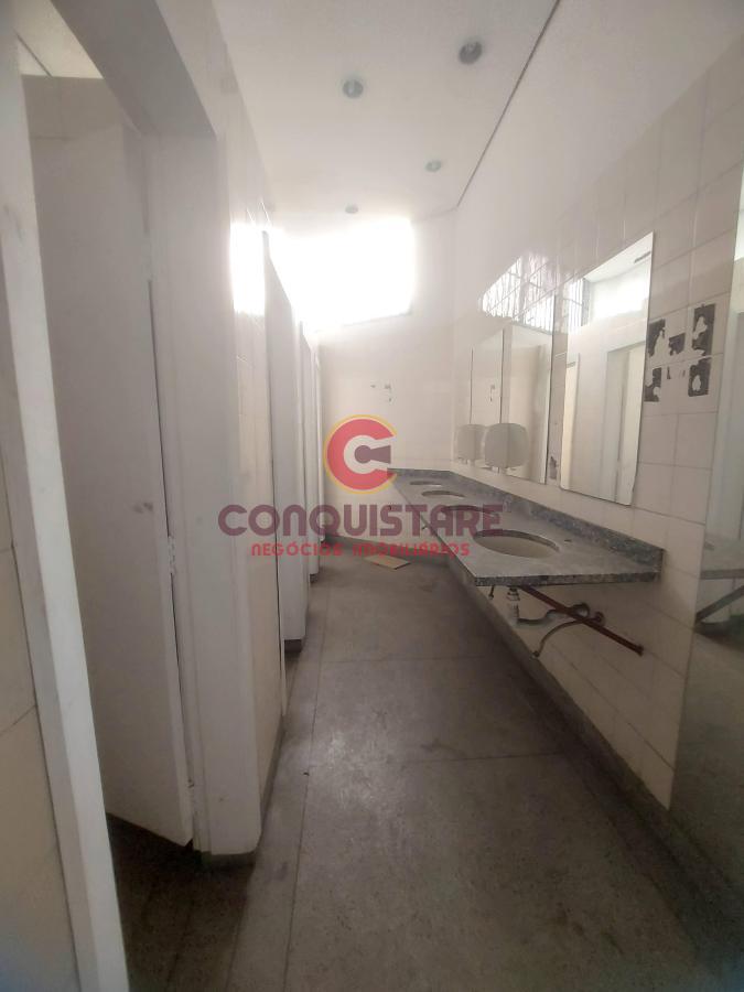 Prédio Inteiro para alugar, 1355m² - Foto 17