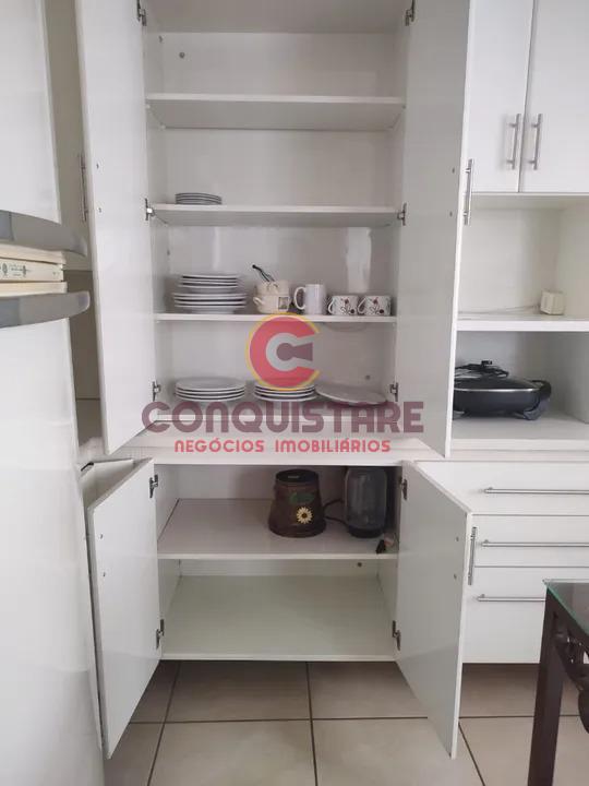 Apartamento para alugar com 2 quartos, 120m² - Foto 4