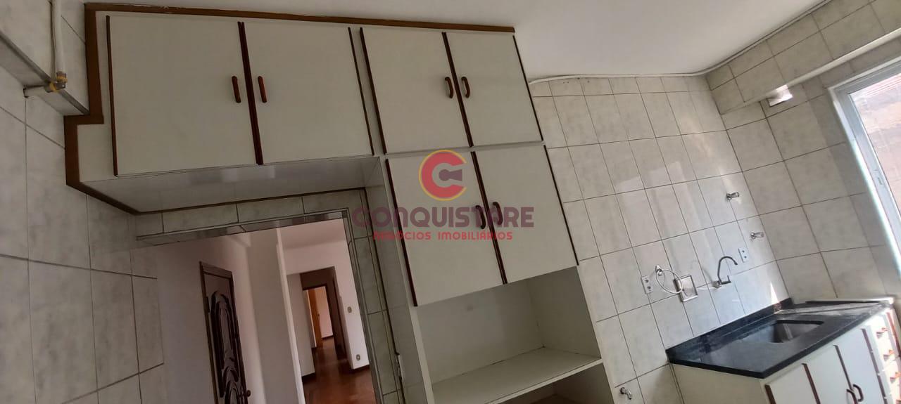 Apartamento para alugar com 2 quartos, 80m² - Foto 15