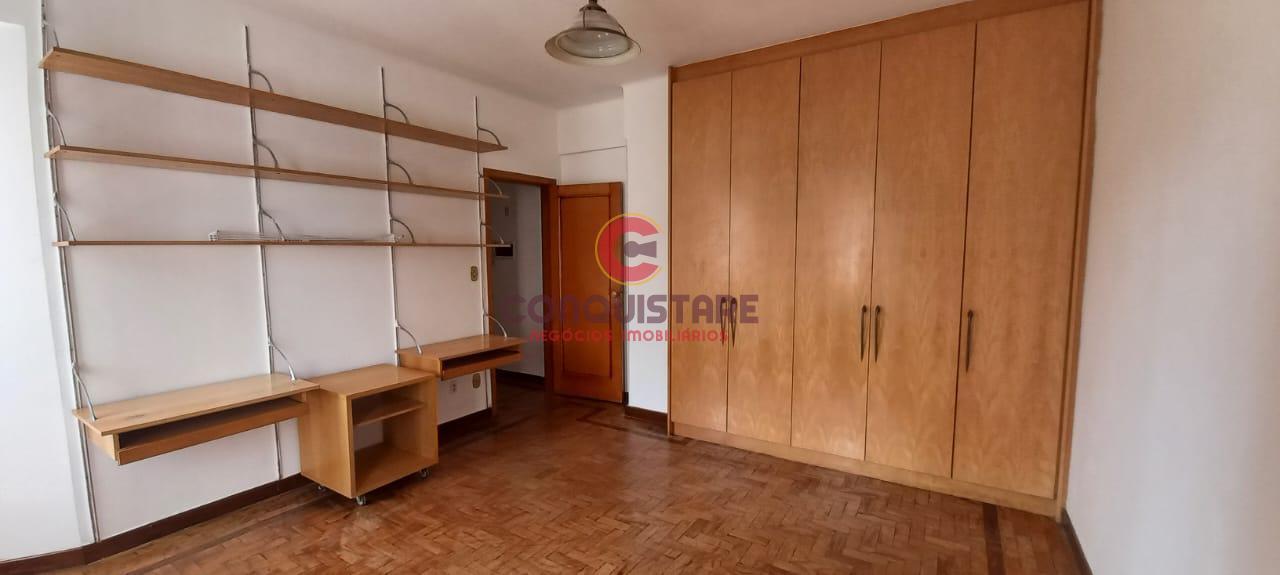 Apartamento para alugar com 2 quartos, 80m² - Foto 18