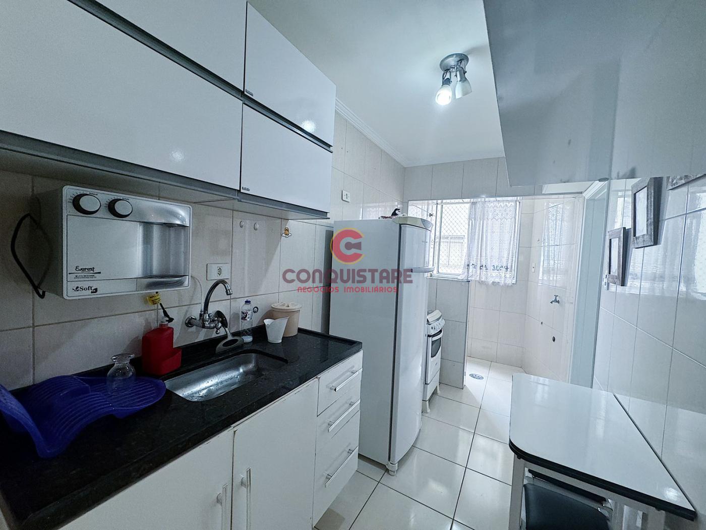 Apartamento para alugar com 2 quartos, 70m² - Foto 4