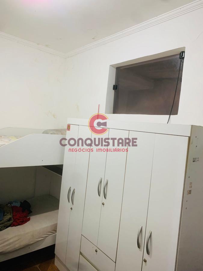 Casa à venda com 2 quartos, 300m² - Foto 5