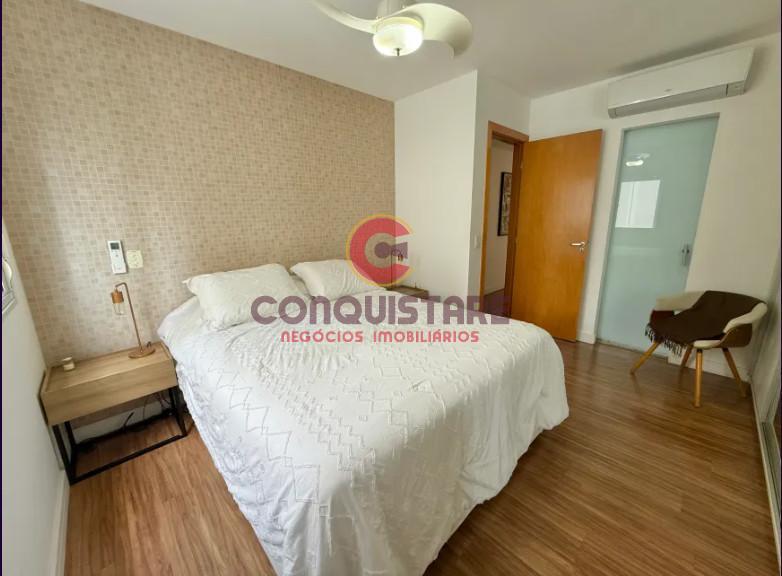 Apartamento à venda com 3 quartos, 107m² - Foto 1