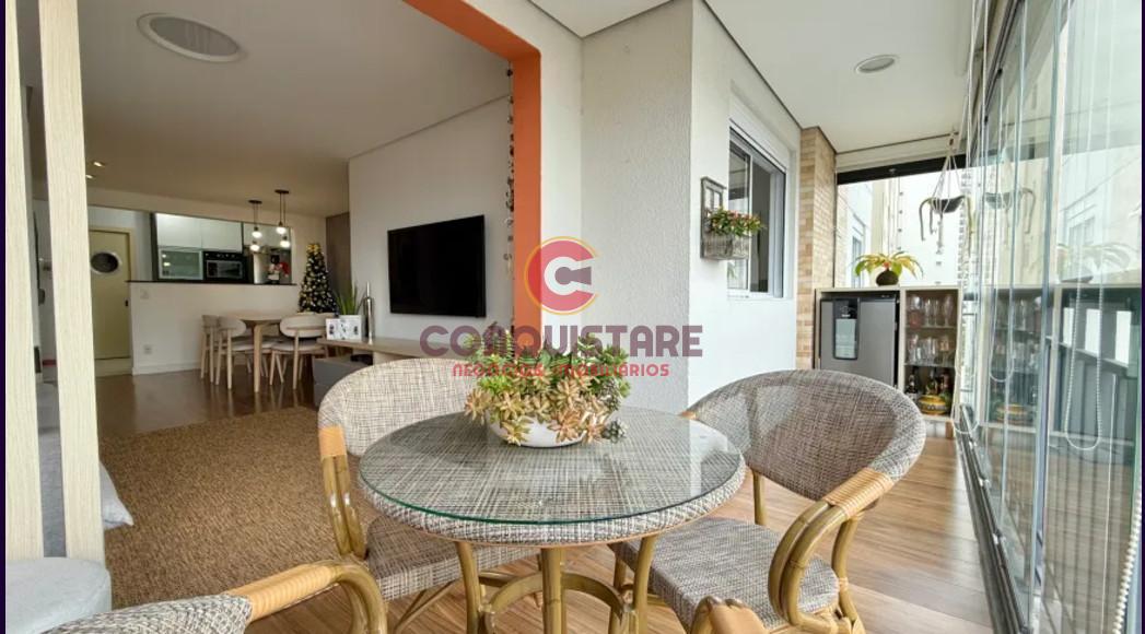 Apartamento à venda com 3 quartos, 107m² - Foto 6