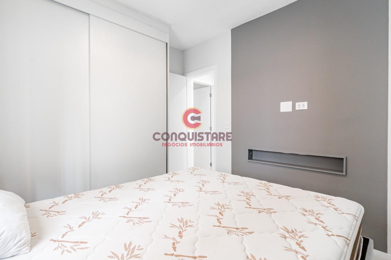 Apartamento para alugar com 2 quartos, 70m² - Foto 17