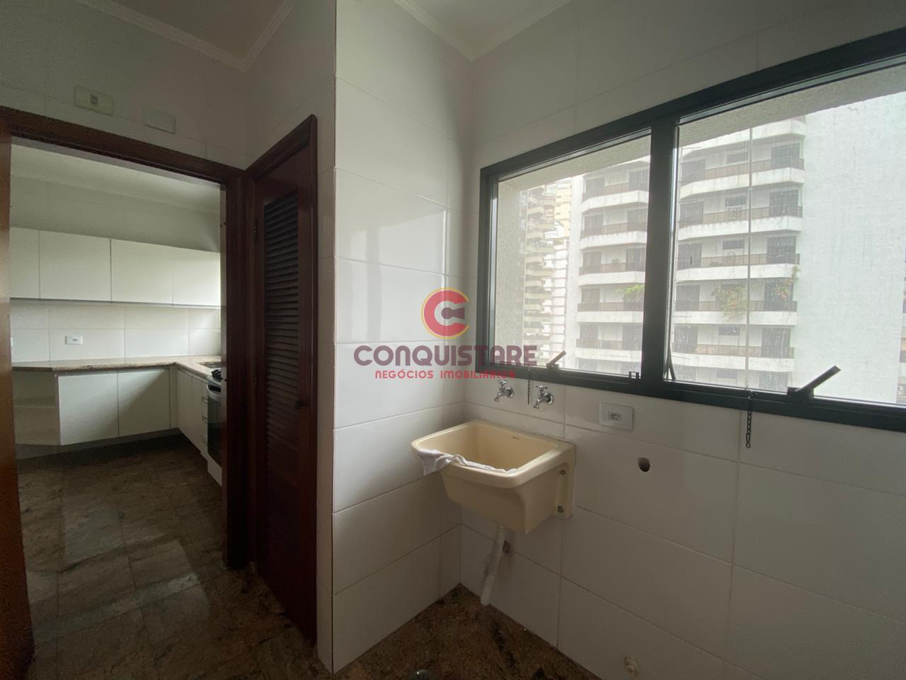 Apartamento à venda com 3 quartos, 369m² - Foto 9