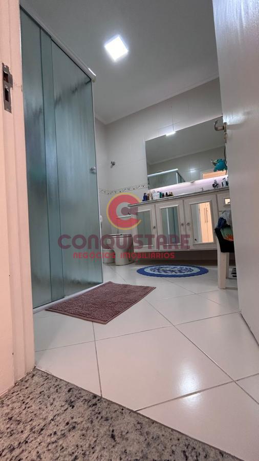 Apartamento à venda com 3 quartos, 136m² - Foto 5