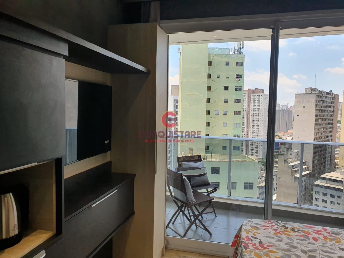 Apartamento para alugar com 1 quarto, 30m² - Foto 1