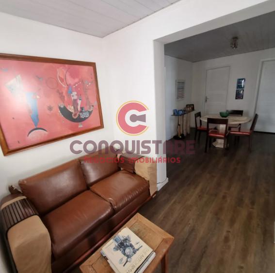 Casa à venda com 3 quartos, 240m² - Foto 4